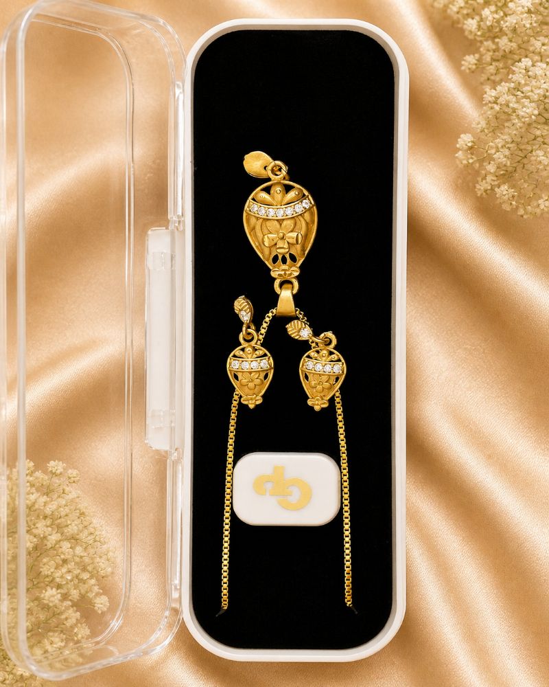 Sunehri Noor Pendant